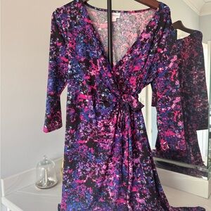 LuLaRoe Purple Pink Ruched Tie Front Bodycon Dress‎